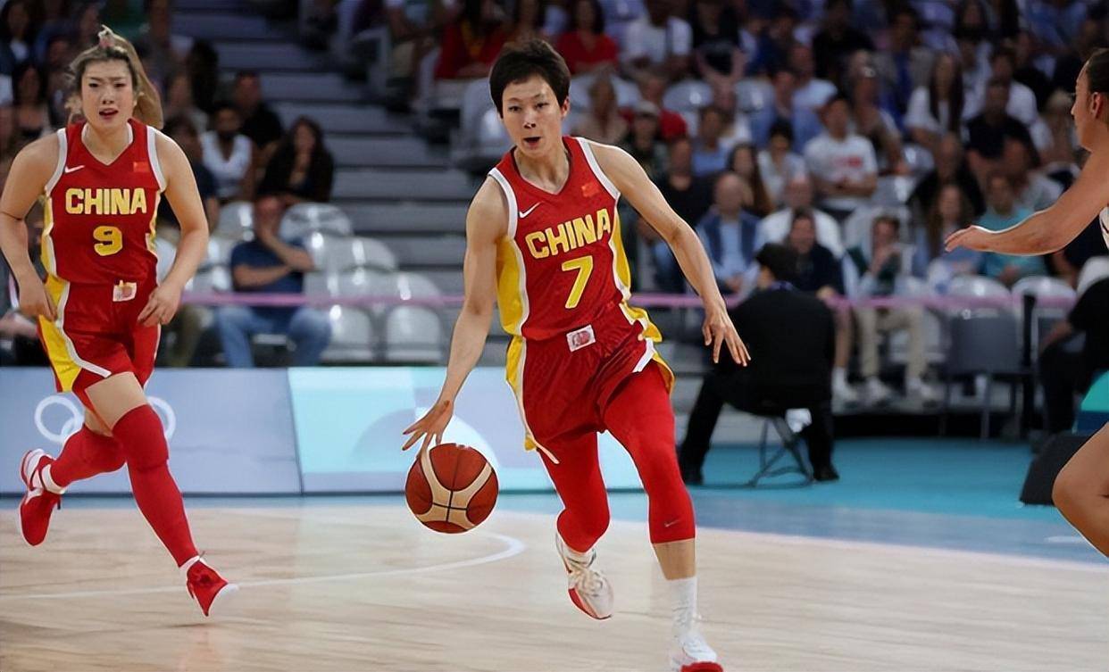 包含中国女篮晋级奥运会八强，屡创佳绩的词条